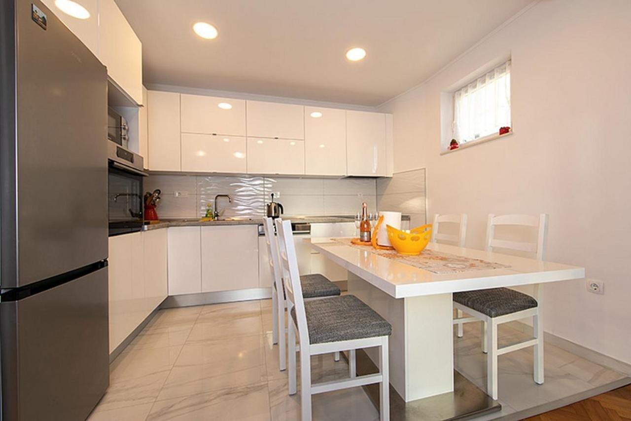 Apartment Tucepi 6695A Luaran gambar